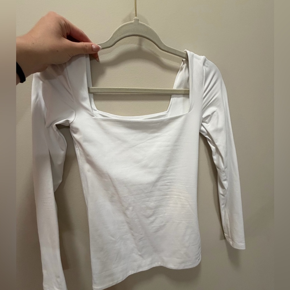 Aritzia White Long Sleeve Top